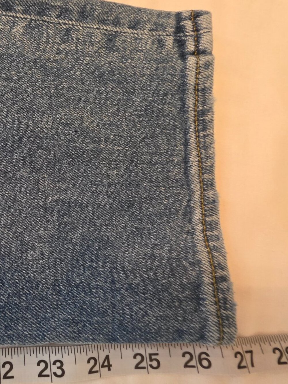 Madewell "The Perfect Vintage Straight Crop Jean" Distressed Jean, Size 26 - Picture 7 of 10